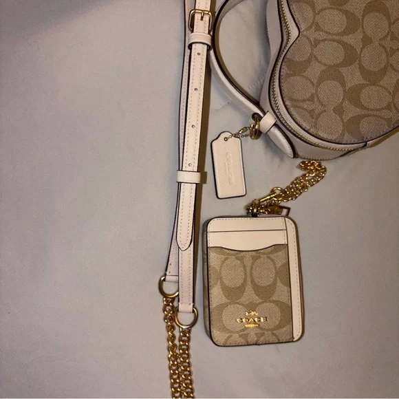 Coach Heart Crossbody Bag + Card Holder Set in Canvas Chalk Signature - Picture 7 of 14